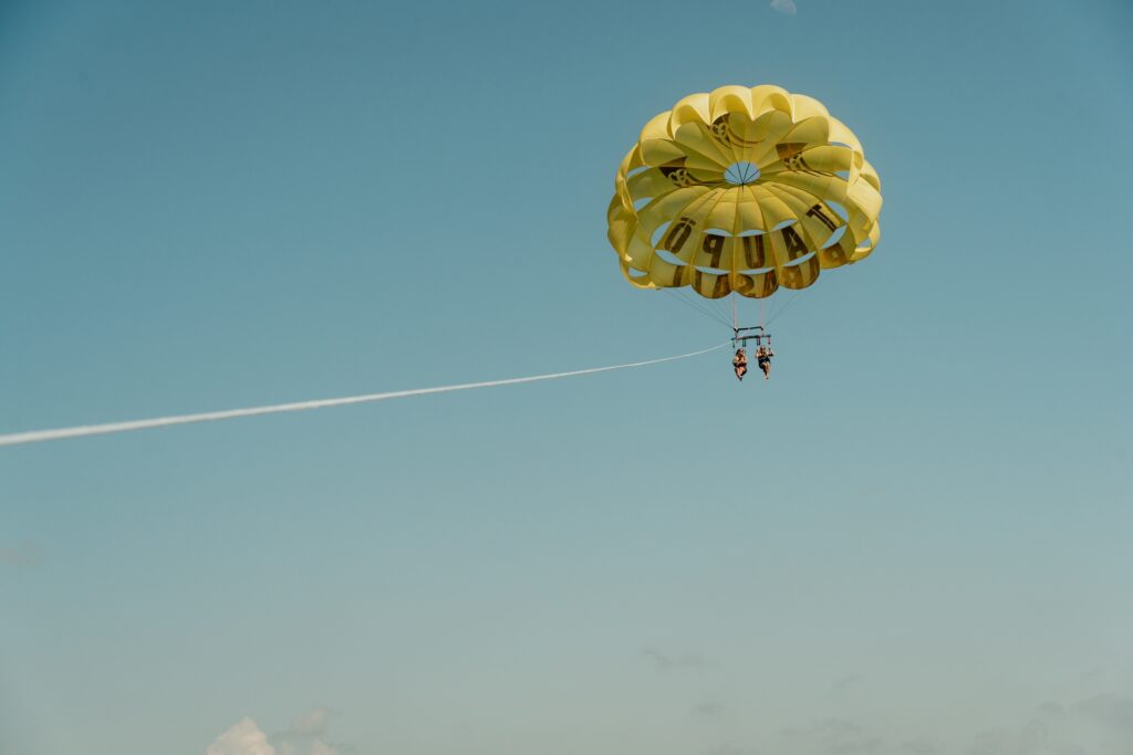 Taupō Parasail